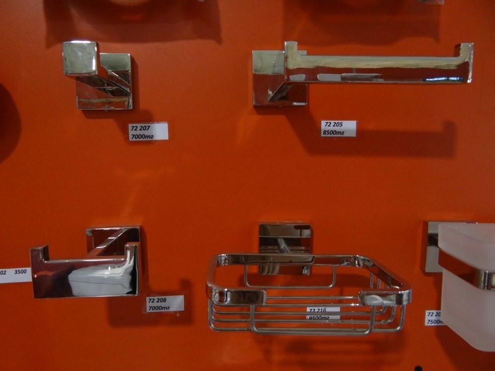 Аксессуары для ванной