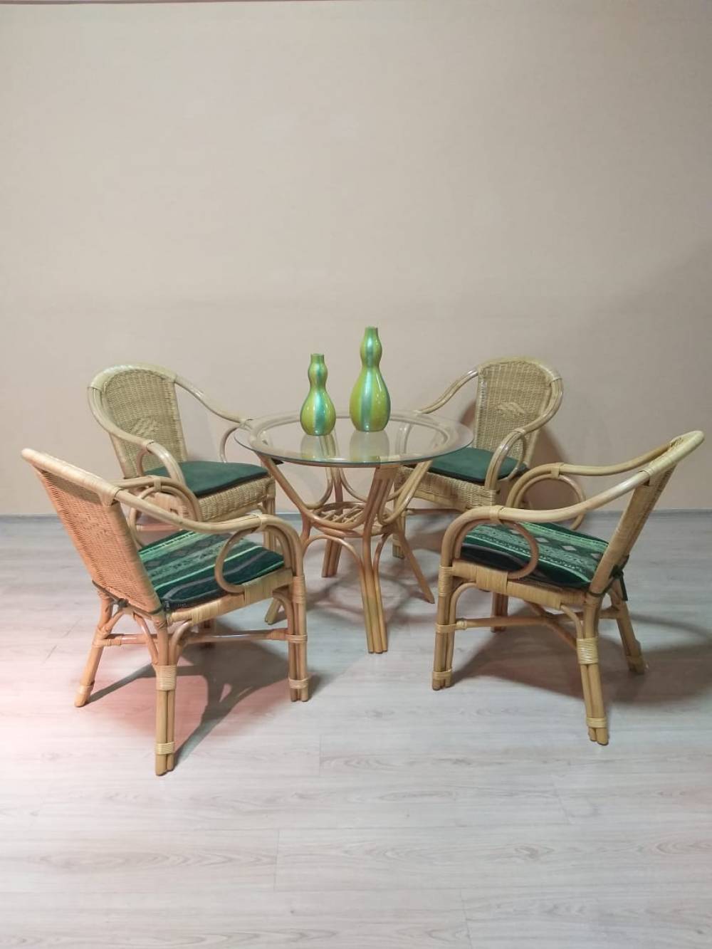 Комплект обеденный "new selangor + tara 80"